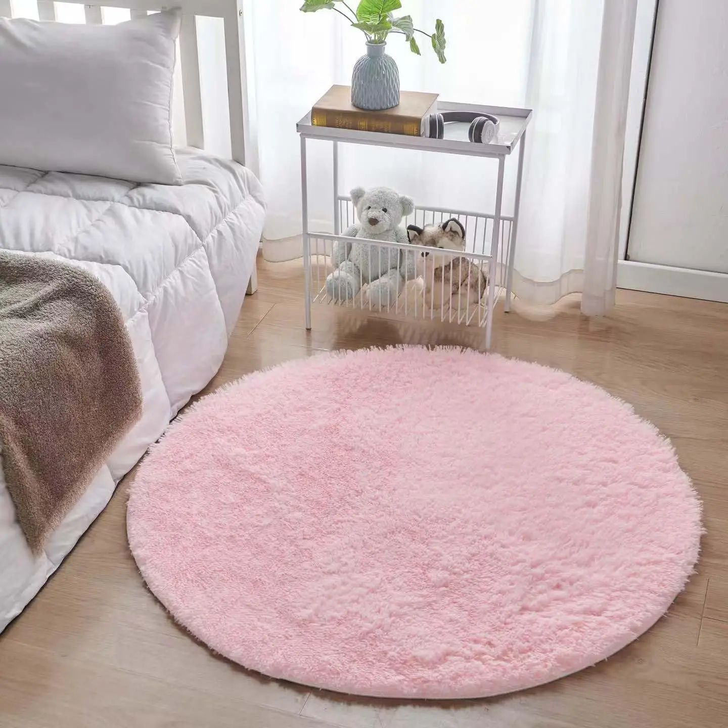 Fluffy Round Plush Rug – Soft Non-Slip Cushion Carpet for Living Room, Bedroom & Kids Space