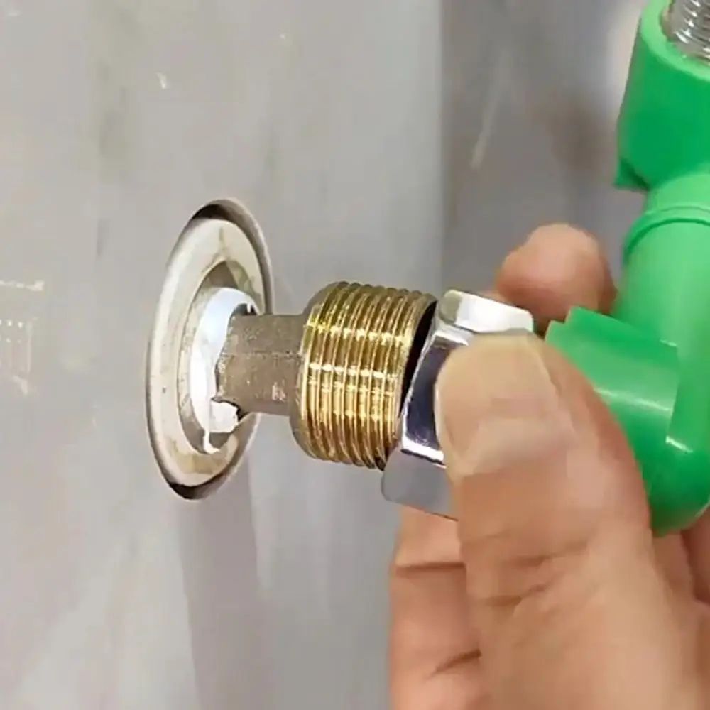 Adjustable Brass Shower Head Swivel Adapter