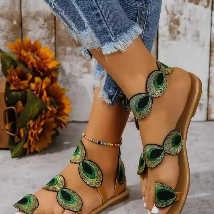 Embroidered Faux Flower Flat Sandals Women Summer Beach Travel Shoes