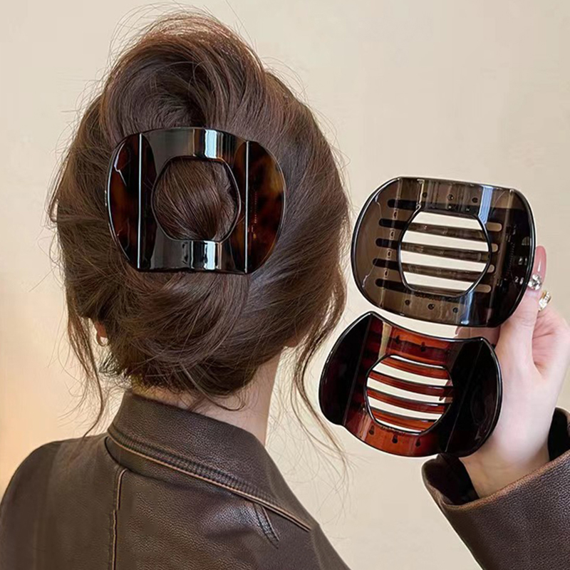 Leopard Print Acetic Acid Hair Clip  Stylish Spring Spoon Clip for Women, Simple and Elegant Headpiece Accessory