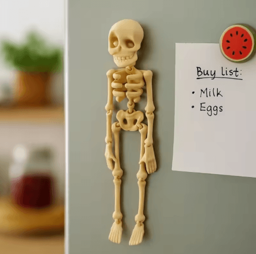 Poseable Magnetic Skull Fridge Magnet with Movable Joints