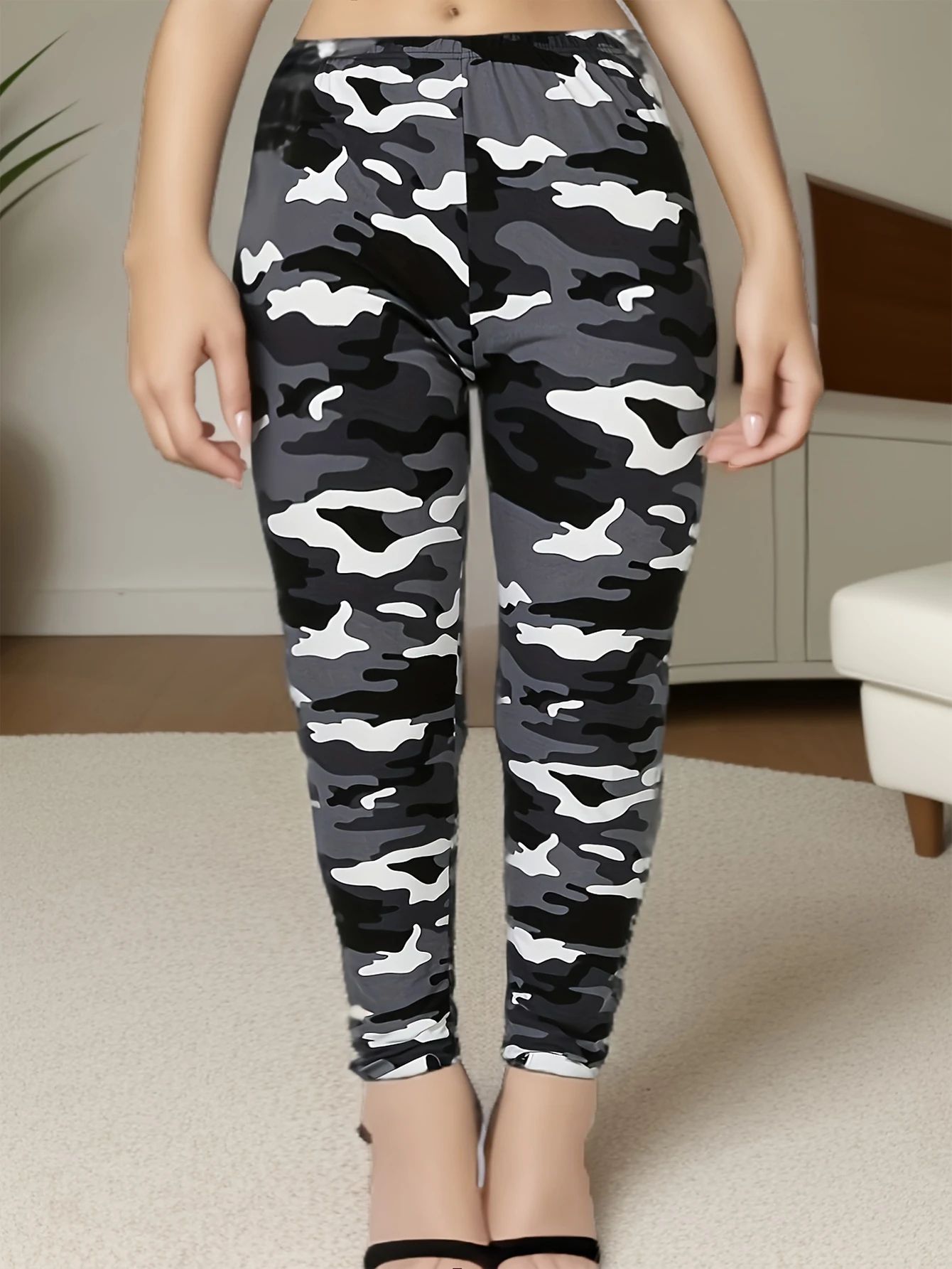 CUHAKCI Plus Size High-Waist Stretch Camouflage Cropped Leggings for Women – Tummy Control Gym & Casual Fit