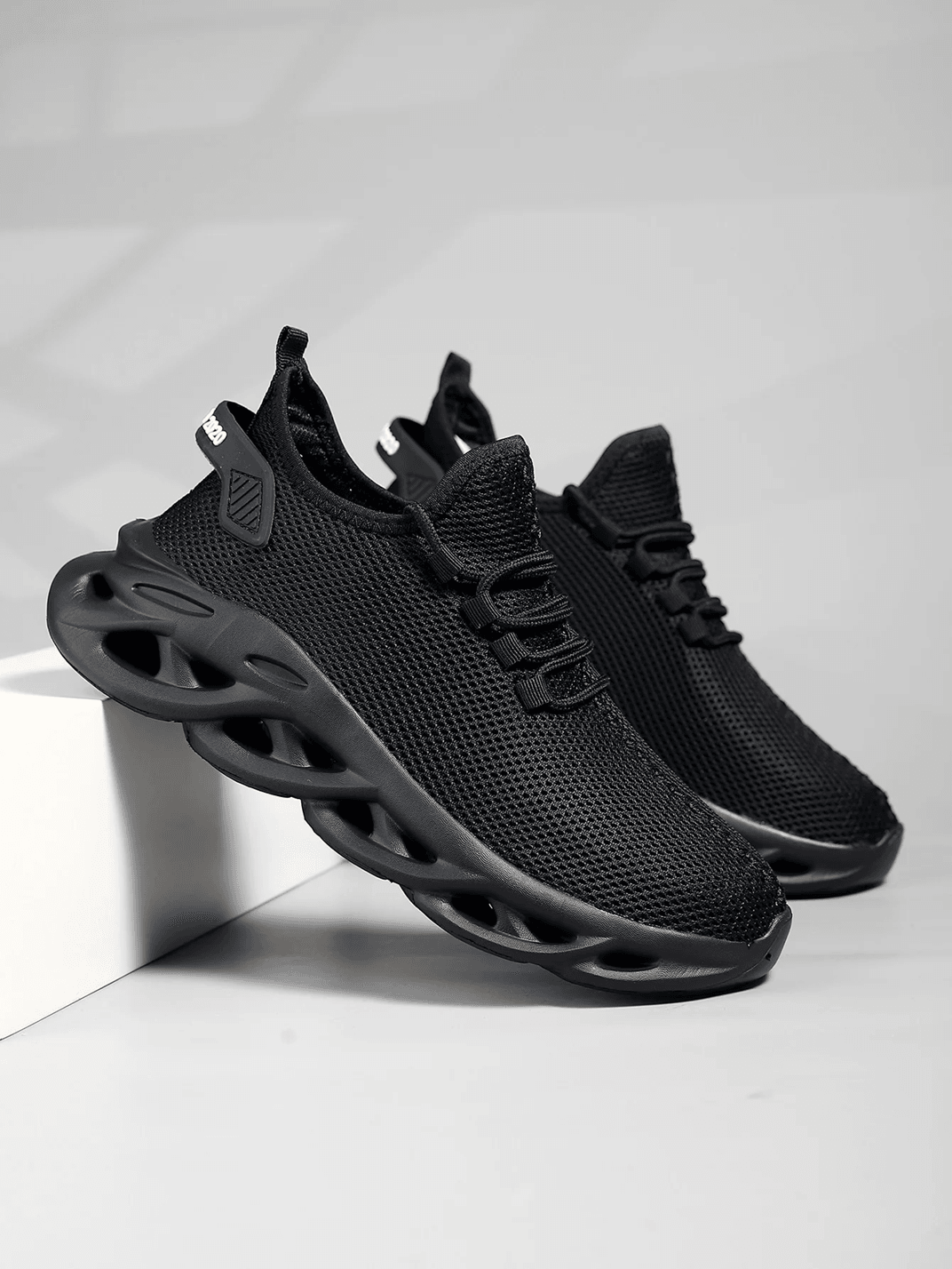 AirStride Mens Lightweight Running Sneakers Breathable Walking Shoes