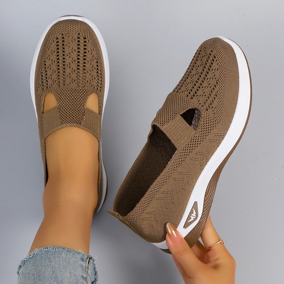 Women Breathable Lightweight Casual Sports Shoes