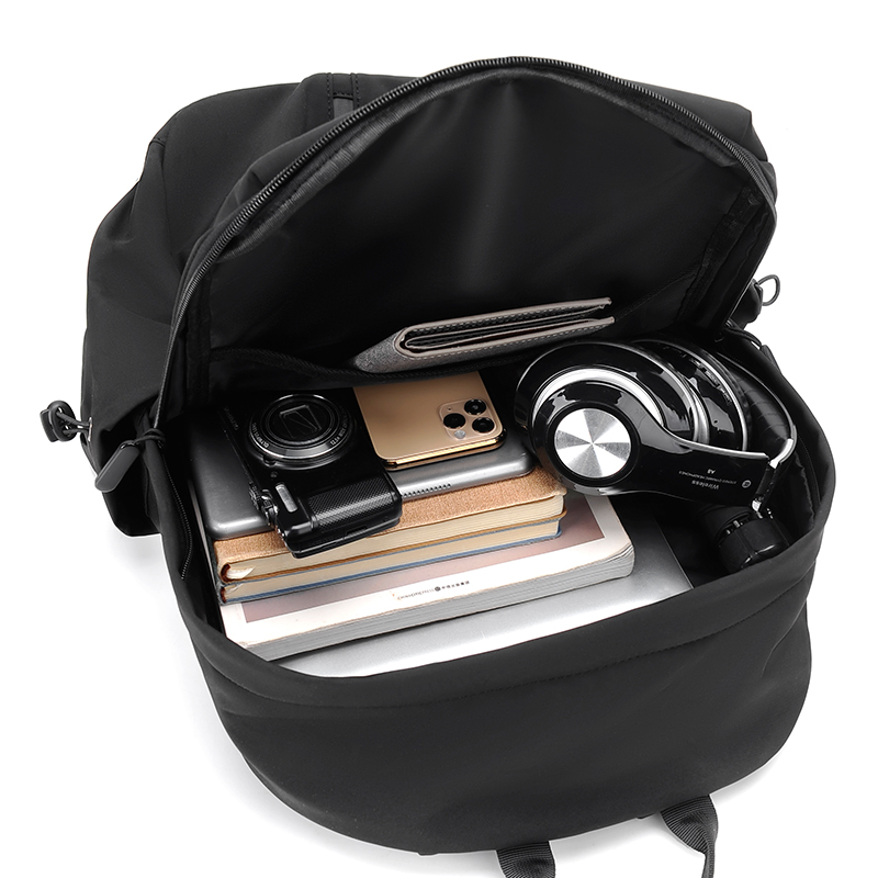Water Resistant Large Capacity Mens Business & School Laptop Backpack