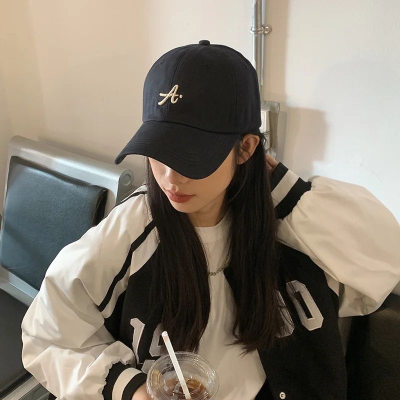 Retro 3D Letter Embroidered Baseball Cap – Adjustable Big Head Duckbill Hat