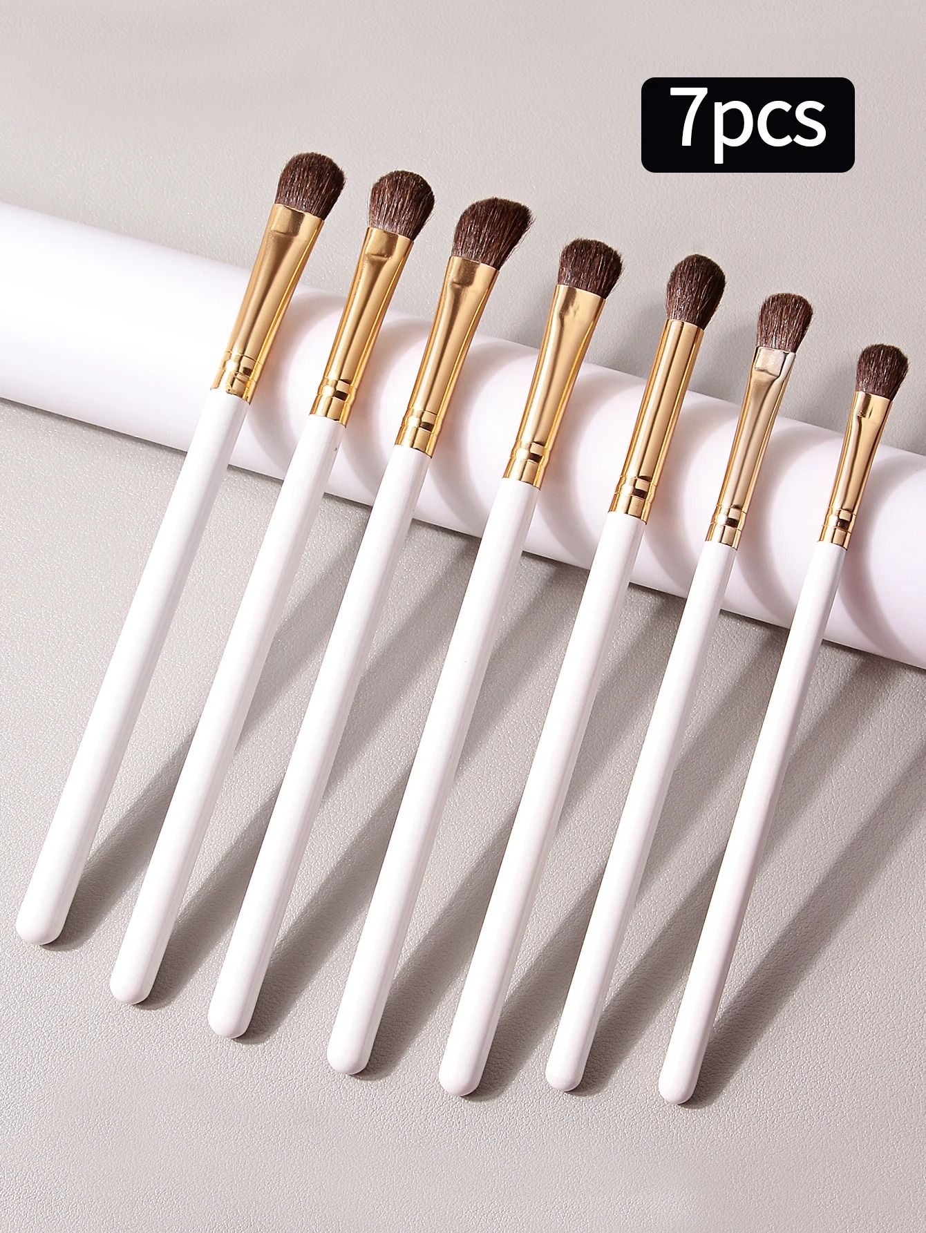 7Pcs Professional Eye Shadow Makeup Brush Set Natural Pony Hair Blending Smudge Shader Kit