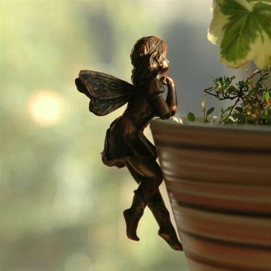 BlossomGrace Fairy Pot Huggers – Angel Resin Garden Planter Decoration for Flower Pots