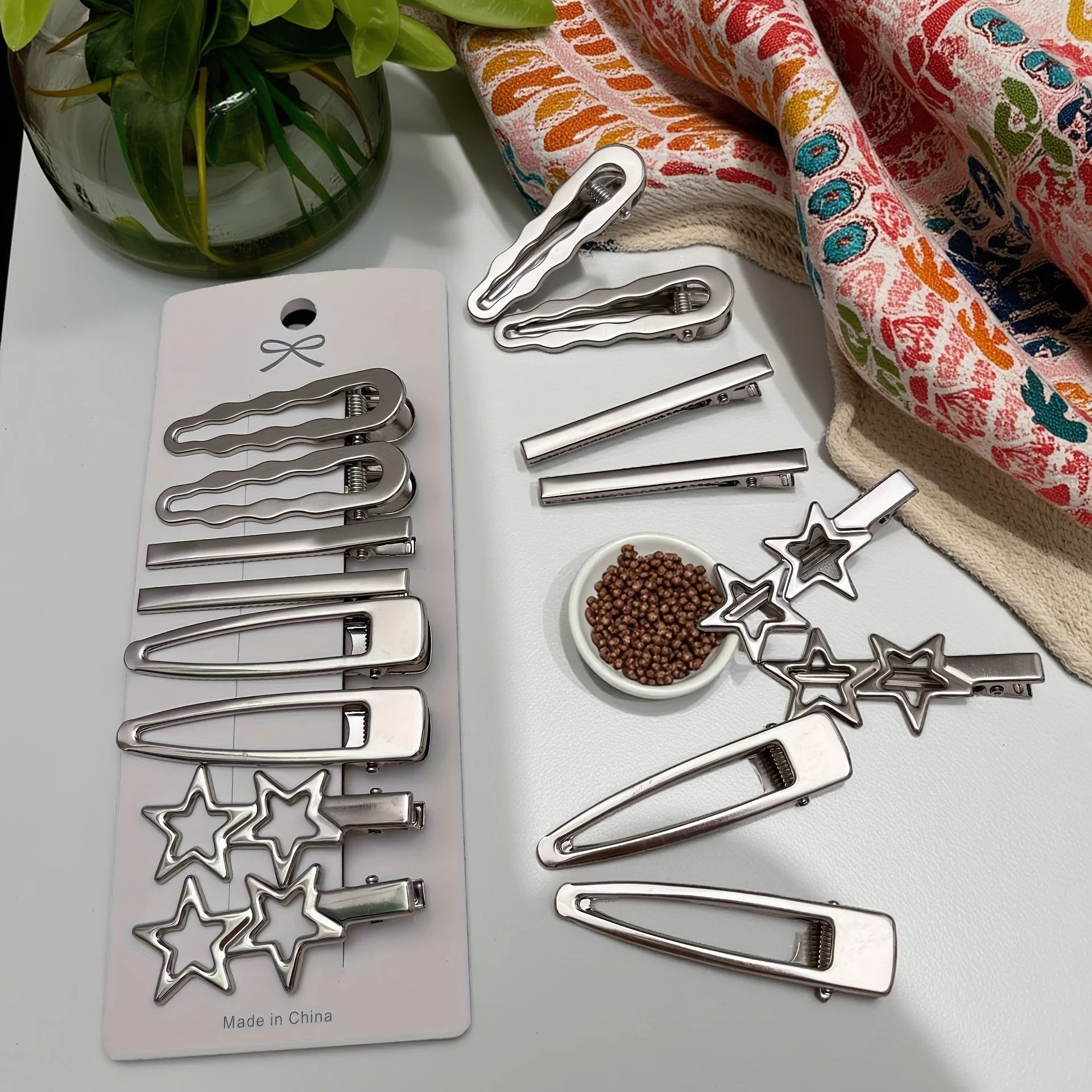 8pcs Elegant Silvery Hair Clips Set