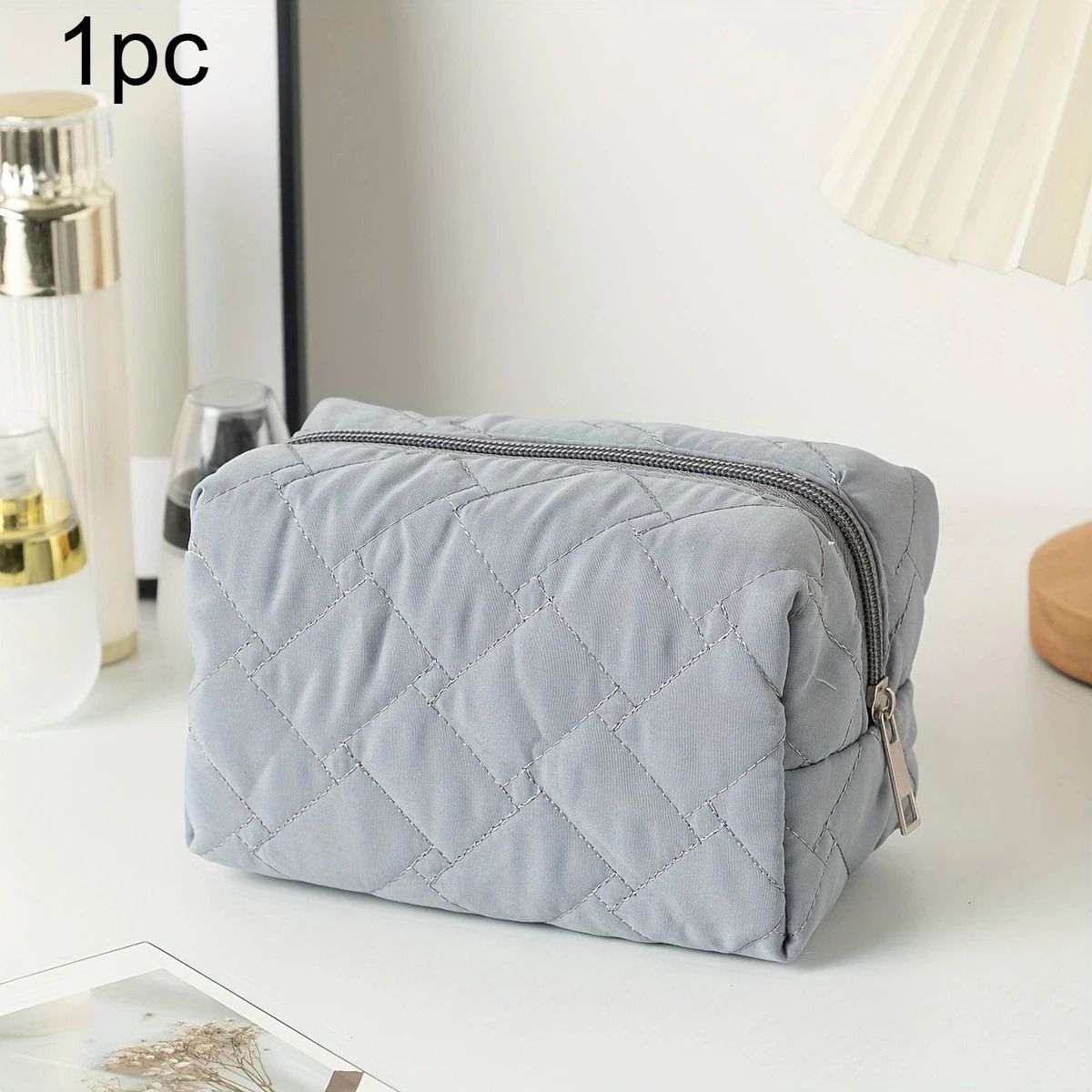 Large Capacity Makeup Organizer Bag Travel Cosmetic Storage with Multiple Compartments