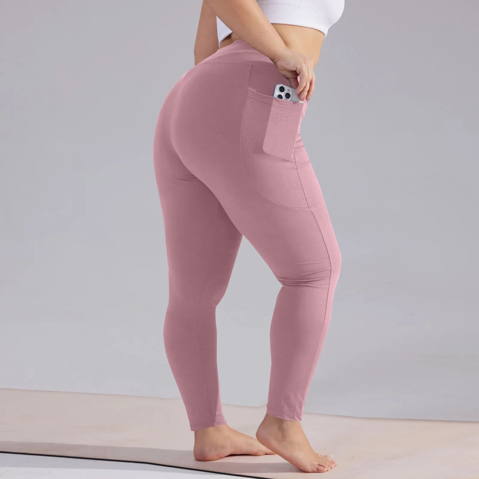 Plus Size High Waisted Yoga Capri Leggings with Pockets – Hip Lift Athletic Workout Sports Pants for Women