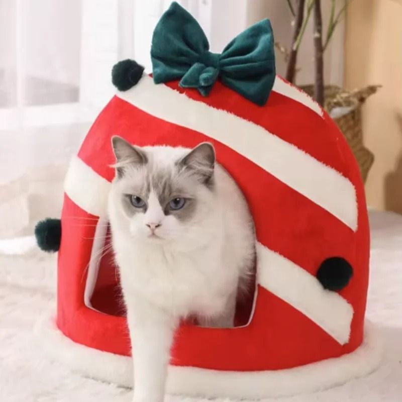 Christmas Pet Bed Cozy Winter Cat and Dog Sleeping House