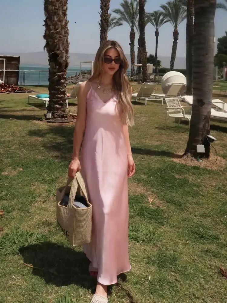 Sunlit Grace Yellow Satin V-Neck Maxi Dress – Elegant Sleeveless Summer Party Dress