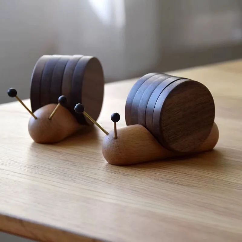 Black Walnut Cartoon Snail Decompression Insulated Tea Coaster