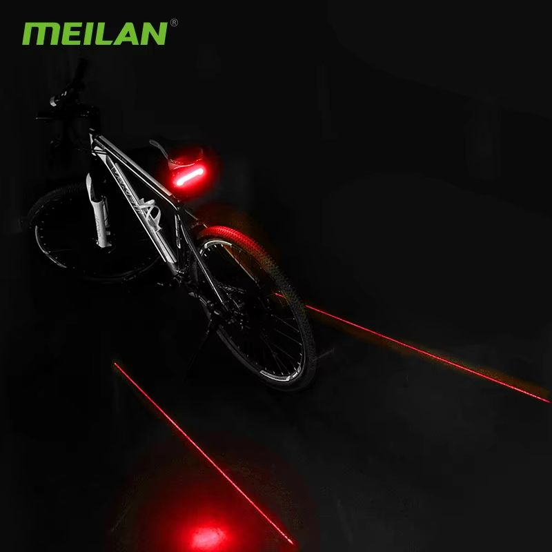 Smart Wireless Bike Tail Light with Turn Signals & Brake Detection – USB Rechargeable LED Cycling Safety Light