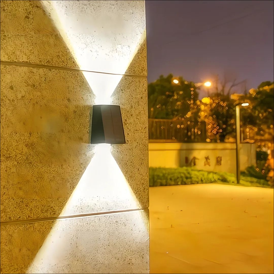 Solar Outdoor Wall Lamp with Up and Down Glow