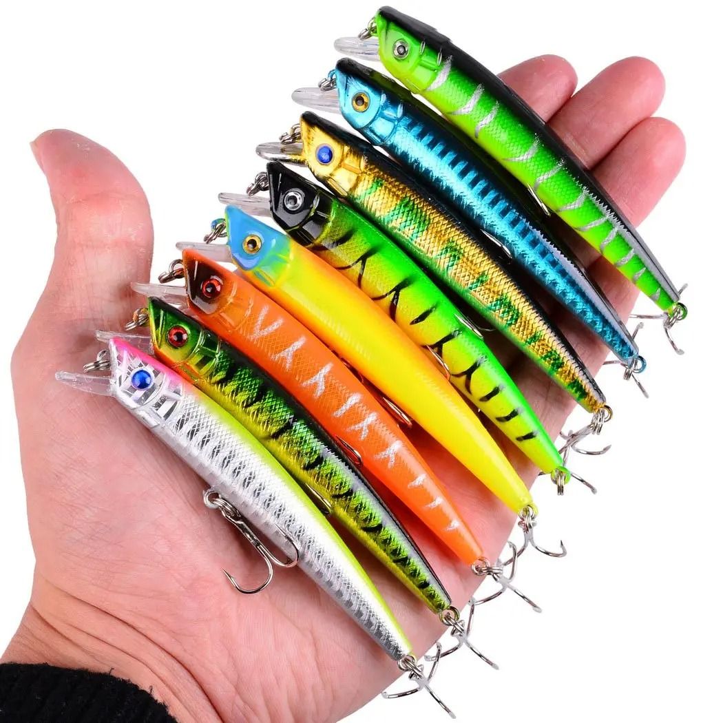 8 Piece Minnow Crankbait Fishing Lure Set 3.54 in Wobblers Swimbait Kit for Bass Pike and Carp