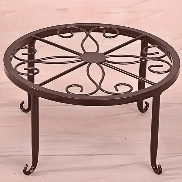 Retro Wrought Iron Plant Stand for Indoor and Outdoor Display
