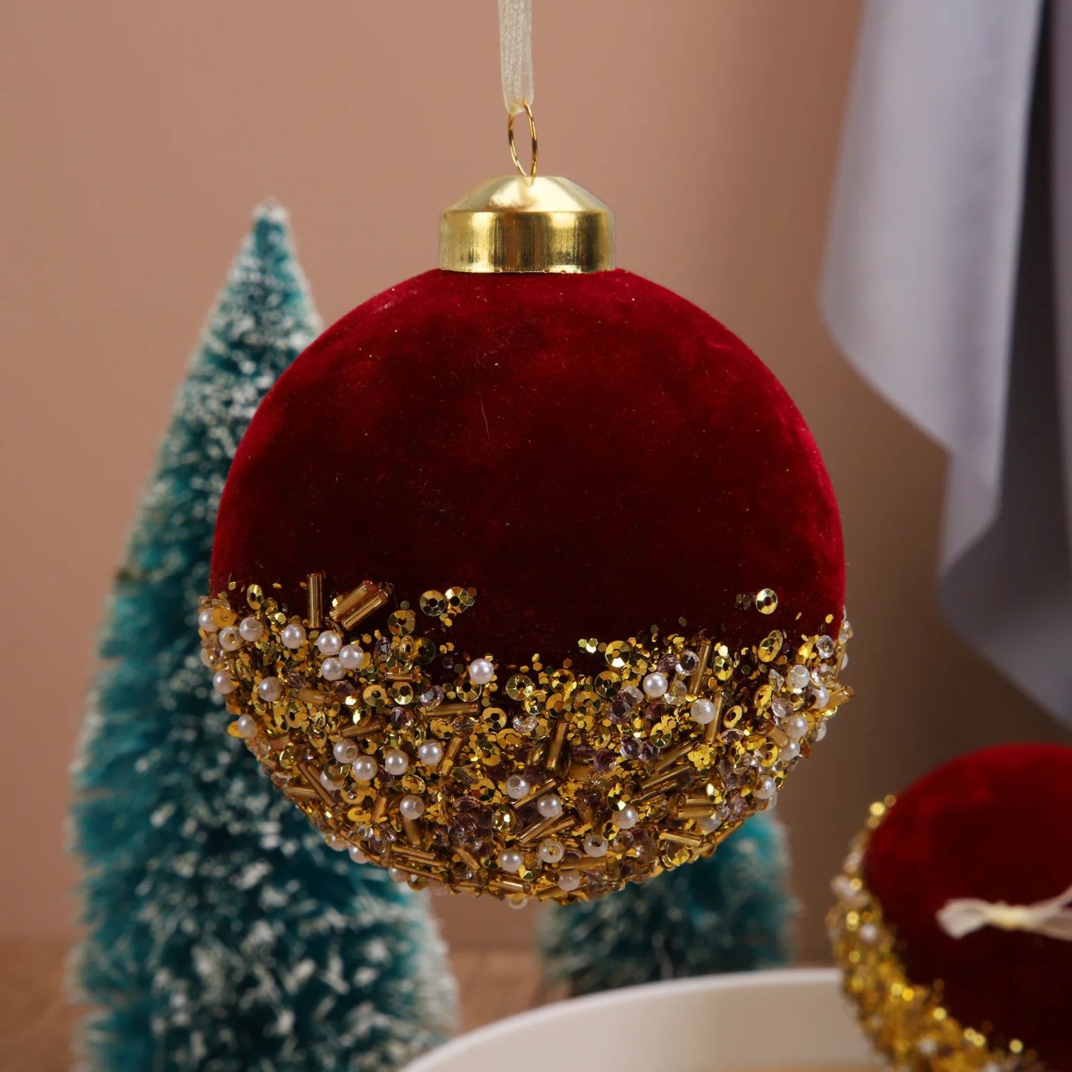 Red Glitter Velvet Christmas Ball Tree Ornaments