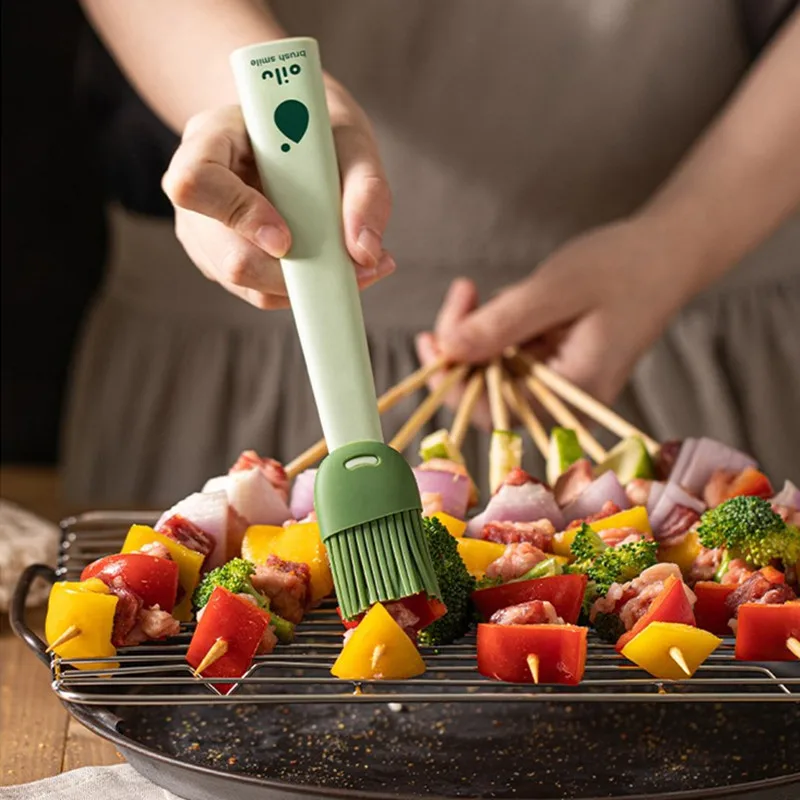 Silicone Oil Brushes, Heat Resistant Oil Brush, BBQ Tool for Barbecue, Kitchen Gadgets & Outdoor Cooking Accessories
