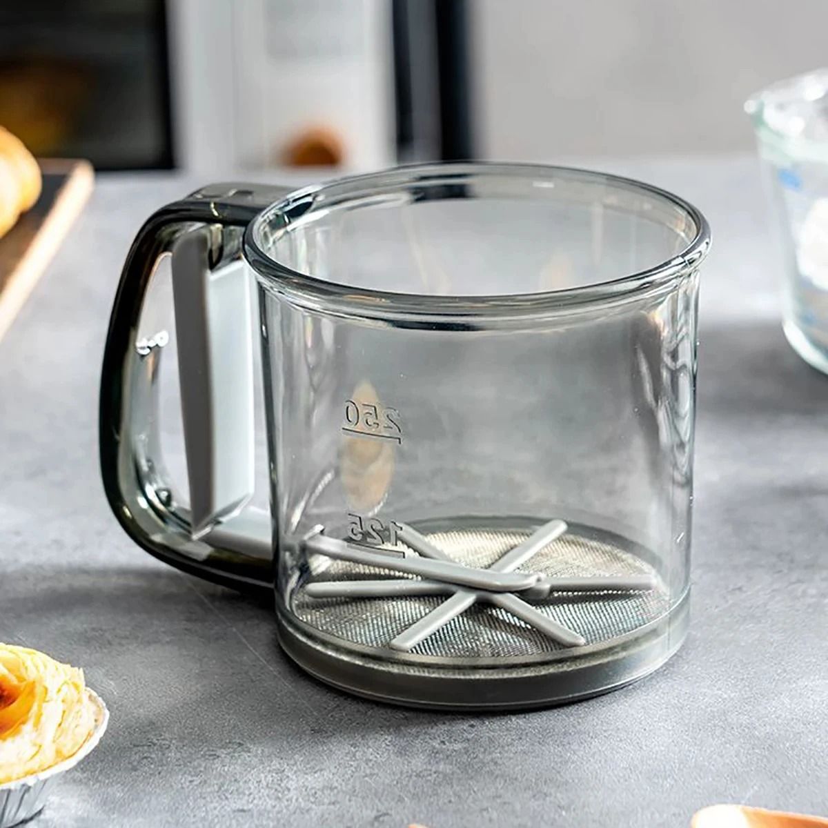 Semi Automatic Flour Sifter Cup with 40 Mesh Stainless Steel Screen and Measuring Scale