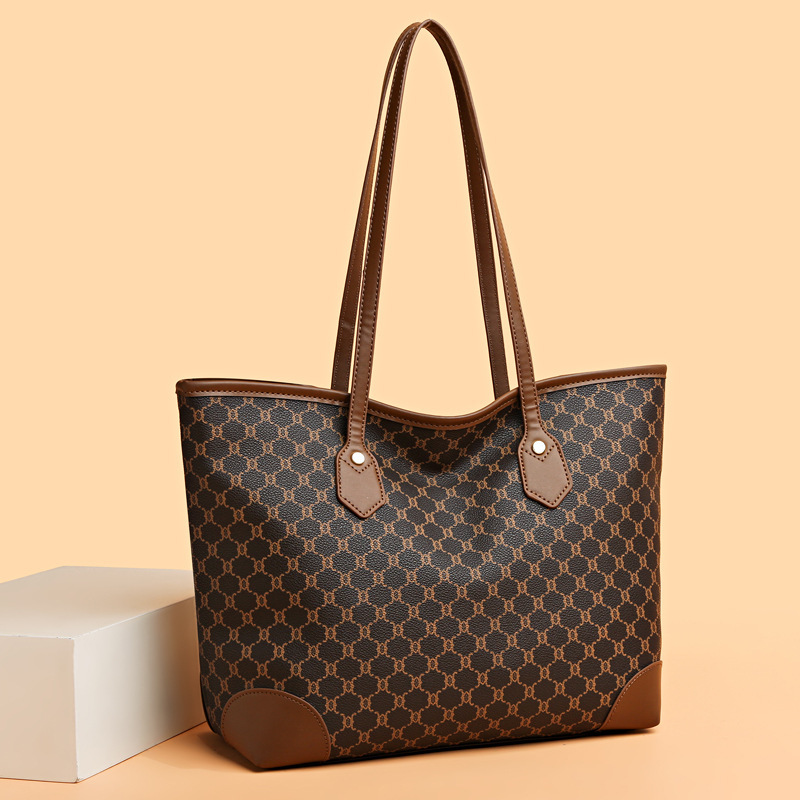 Retro Large Capacity Tote Bag for Women Commuter Shoulder Handbag
