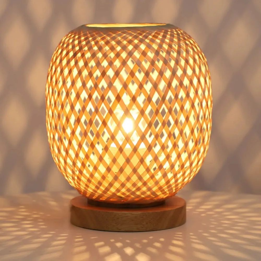 Bohemian Handwoven Bamboo Table Lamp, Vintage Rattan Desktop Light for Study Teahouse Bedside Natural Decor
