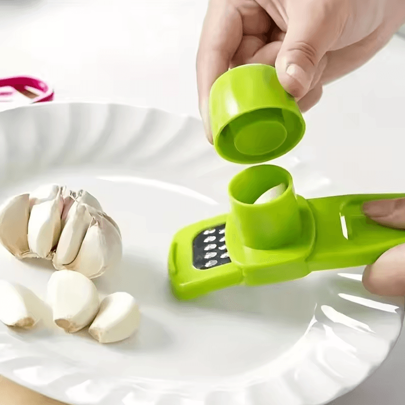 Mini Manual Garlic Grinder and Press Kitchen Garlic Mash Tool