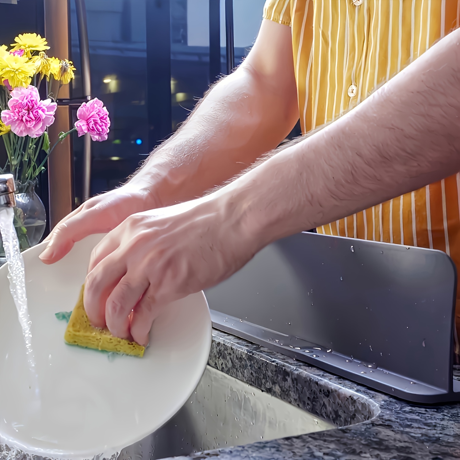 Water Barrier Silicone Sink Splash Guard with Suction Cups for Kitchen and Lab