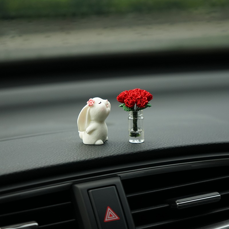 Car'S Mounted Bunny, Smelling Floral Fragrance, Healing Ornament, Mini Vase Pendant Center