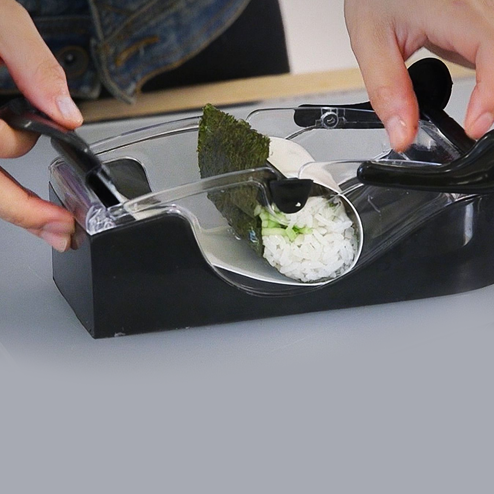 DIY Kitchen Sushi Maker Roller