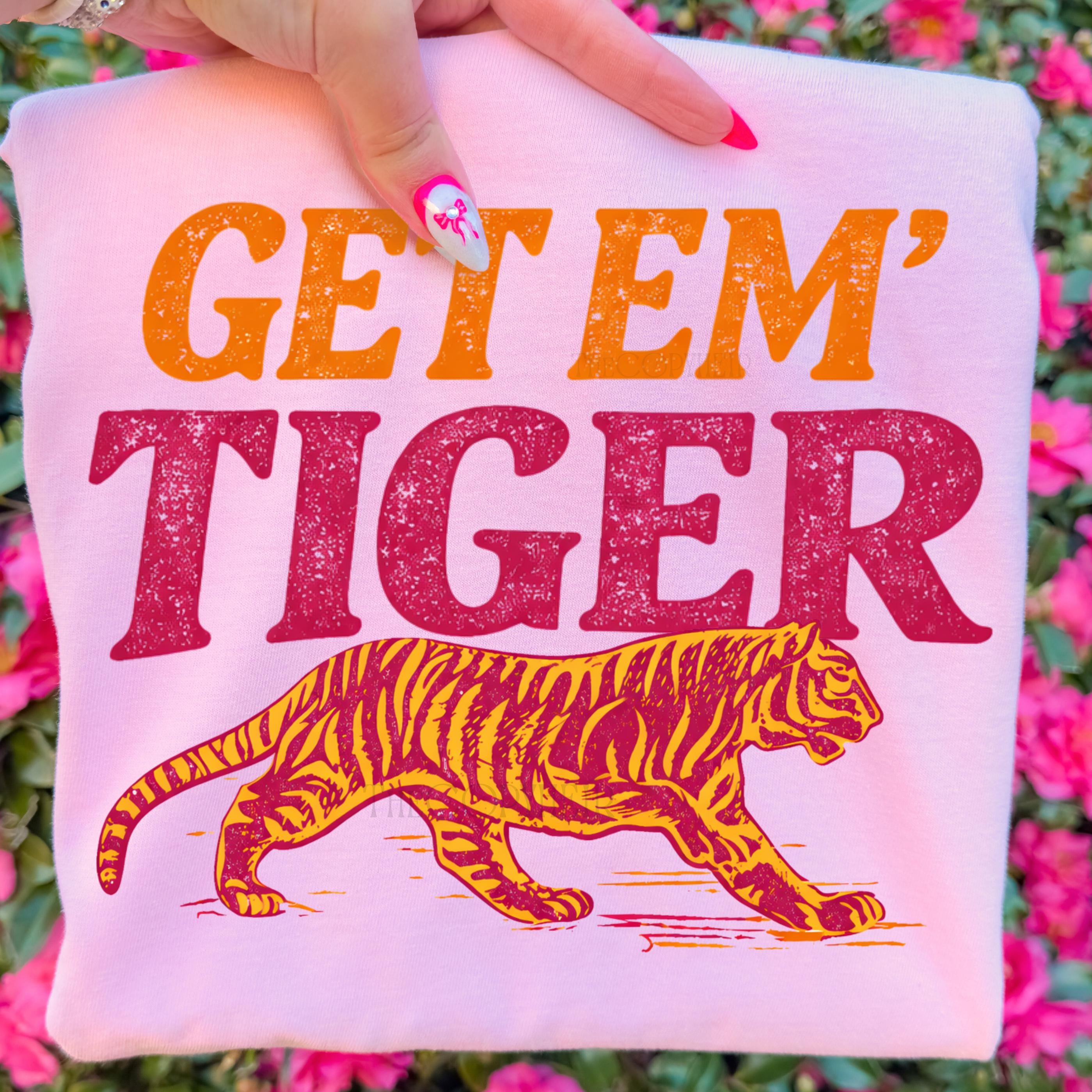 Get Em Tiger T-shirt Retro Preppy Distressed Design