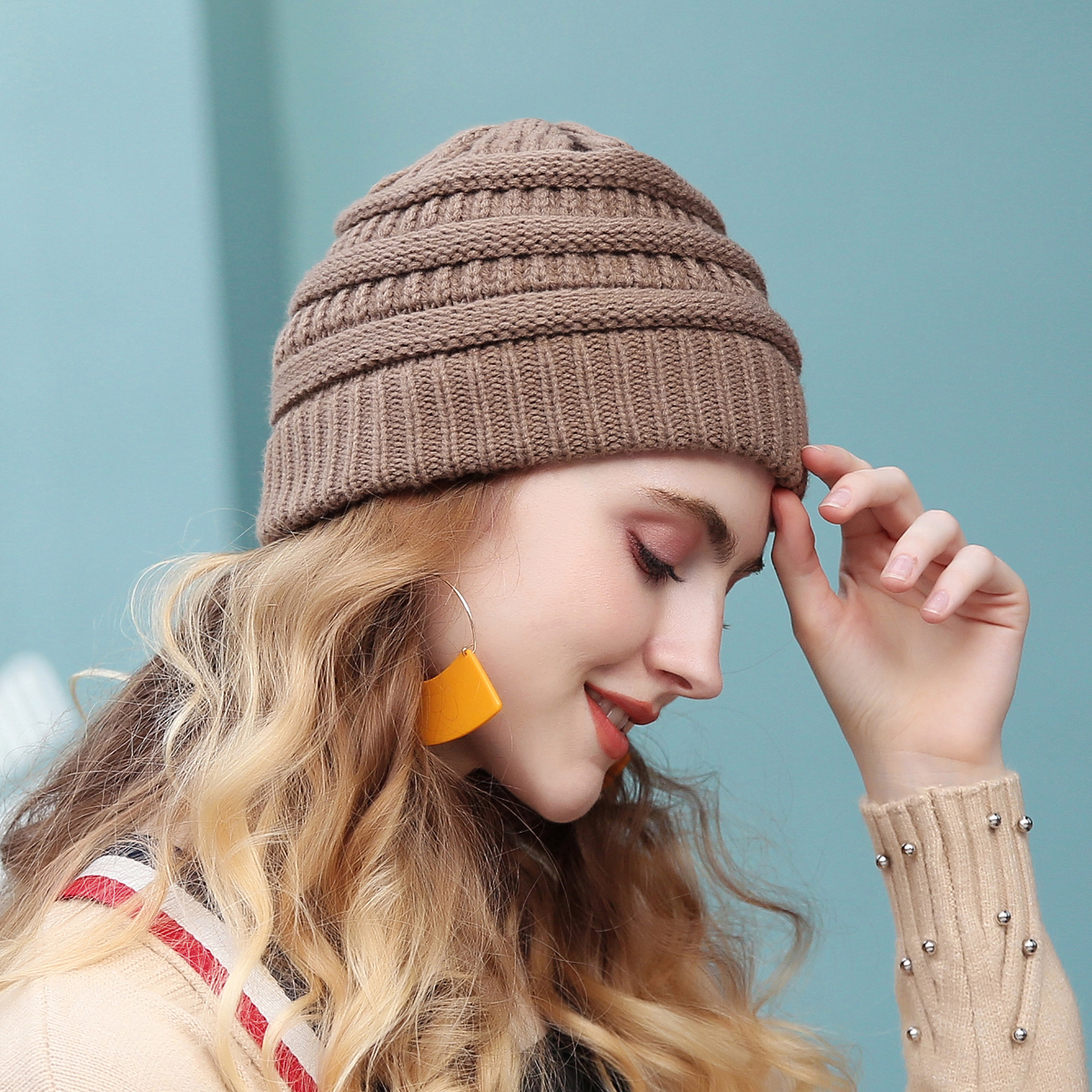 Warm Chunky Knit Beanie Hat for Women, Soft Stretch Winter Cap
