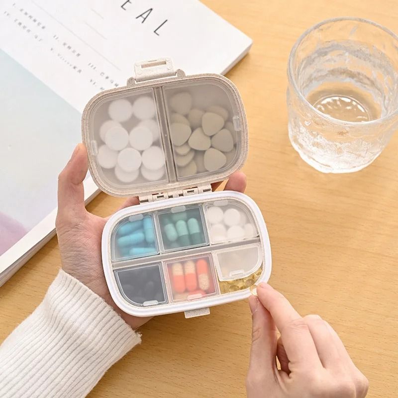 8 Grids Wheat Straw Travel Pill Box – Sealed & Moisture-Proof Medication Organizer