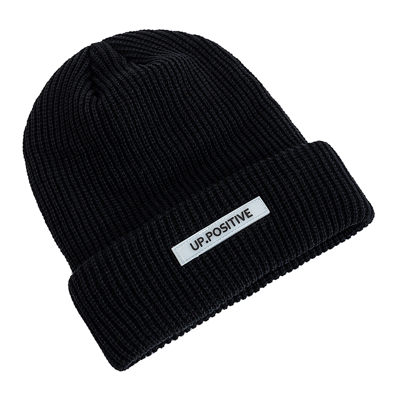 Fashionable Knitted Ski Winter Hat - Keep Warm Beanie for Men and Women Fashion Solid Ski Winter Cap