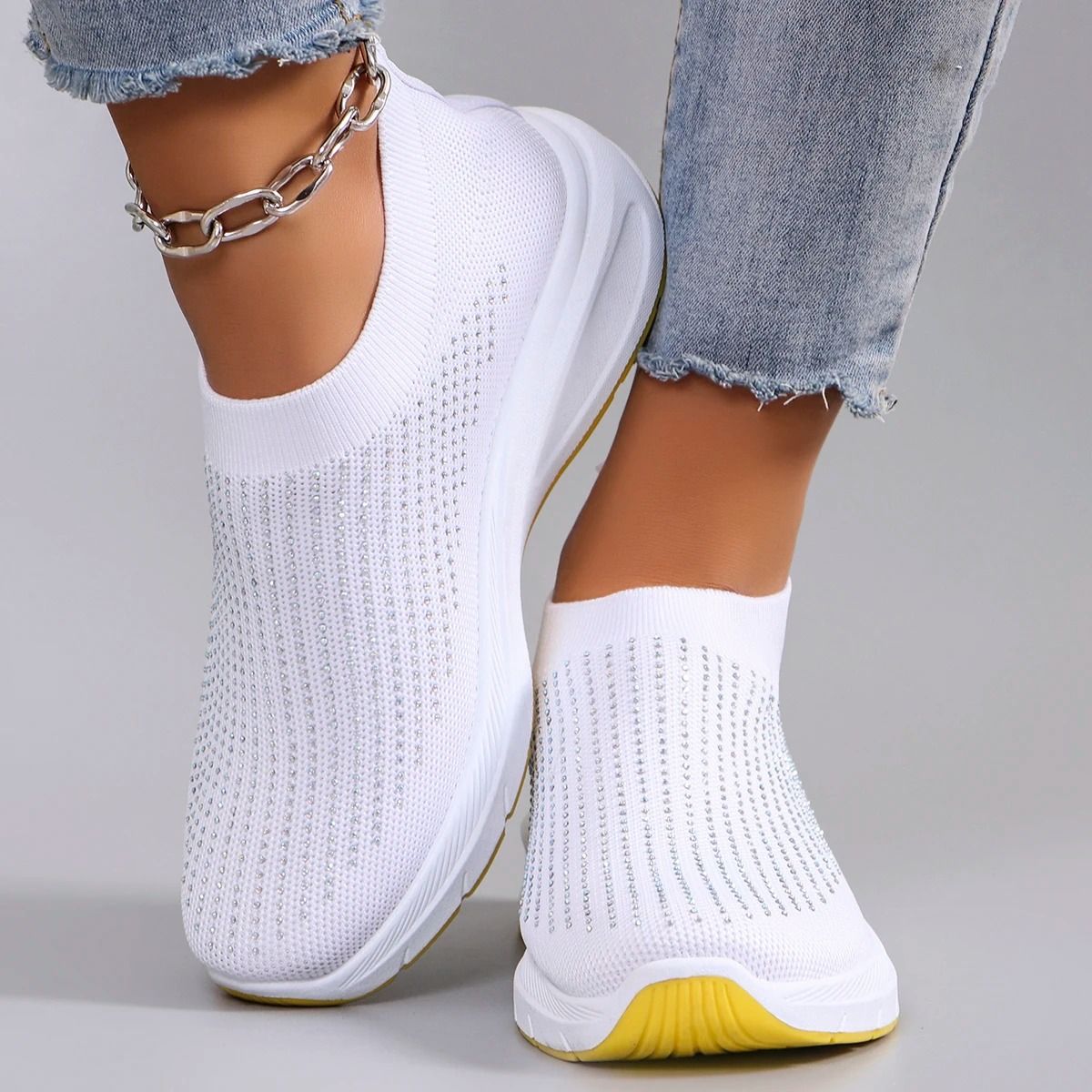 Women Sports Shoes Lightweight Breathable Non Slip Wear Resistant Casual Flat Sneakers