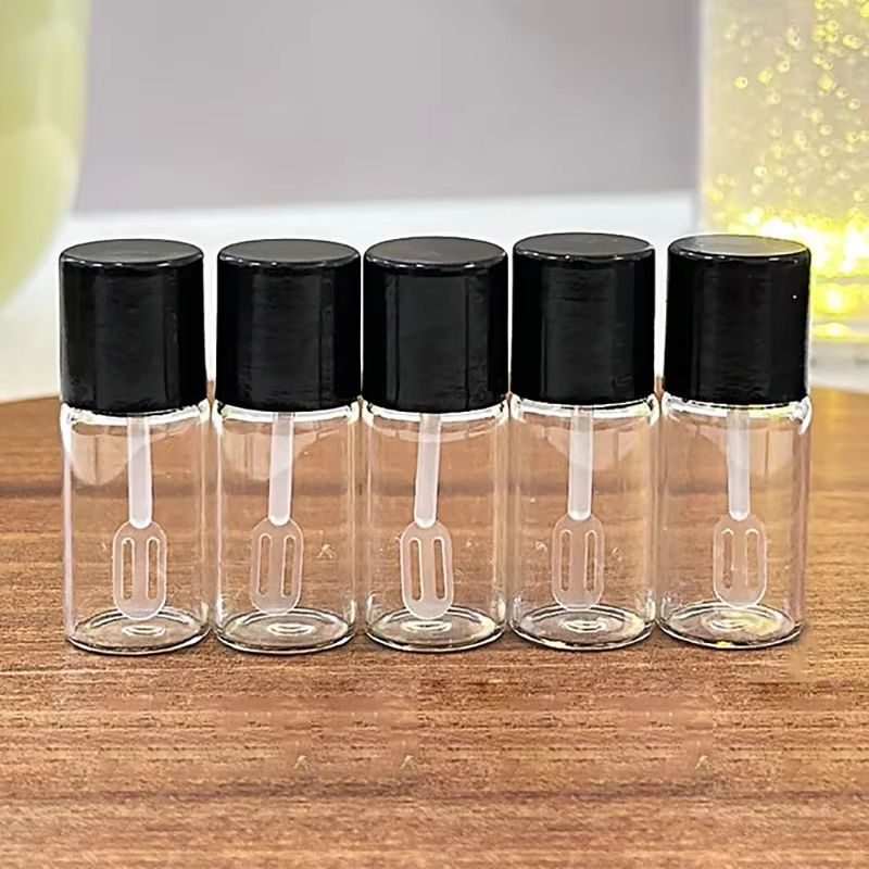 0.14 fl oz Refillable Liquid Foundation Travel Bottle Set with Mini Scoop