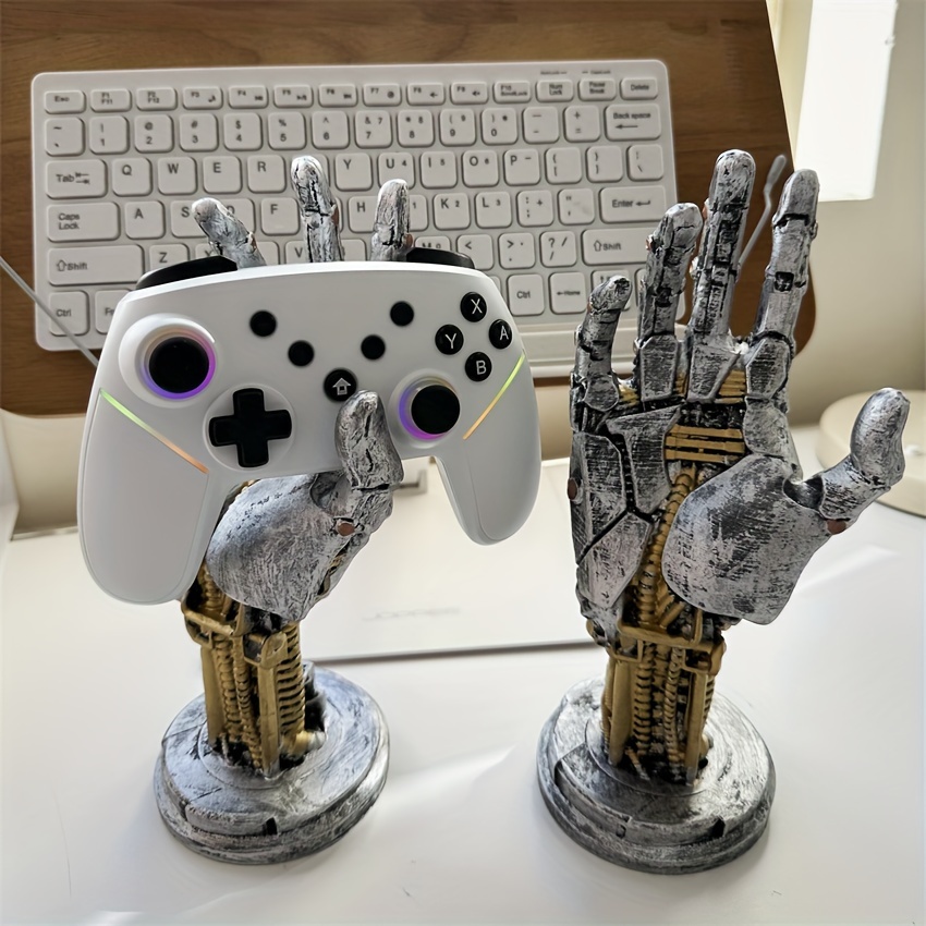 Cyberpunk Robotic Hand Gamepad Holder Sci-Fi Desk Organizer for Controller Phone & Keys