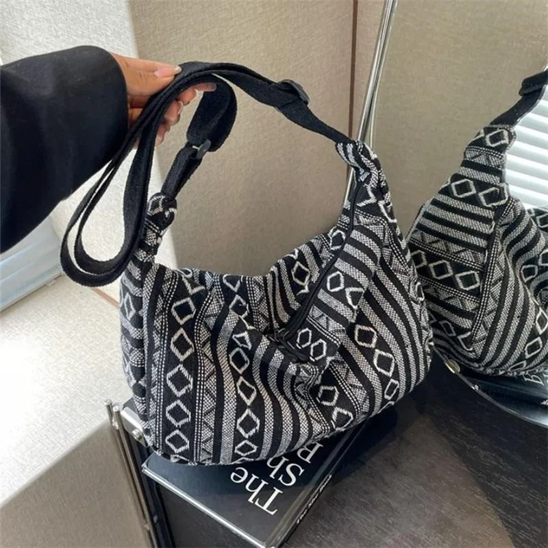 Tribal Style Foldable Crossbody Shoulder Bag with Striped Flag Pattern