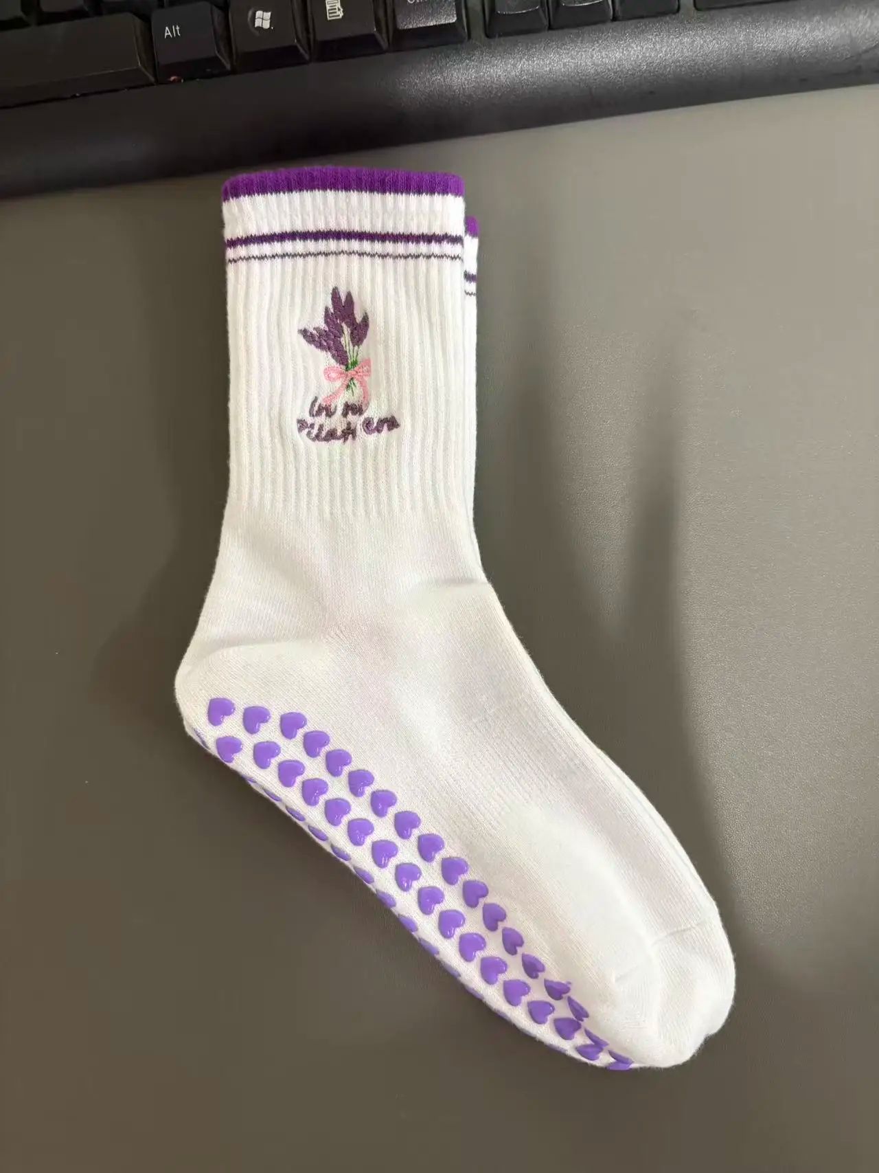 Womens Knitted Embroidered Non-Slip Yoga Socks EU 36–43 – Silicone Grip Pilates & Fitness Mid-Calf Socks