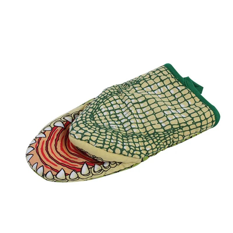 Cute Crocodile Microwave & Oven Insulation Gloves (2 pcs)