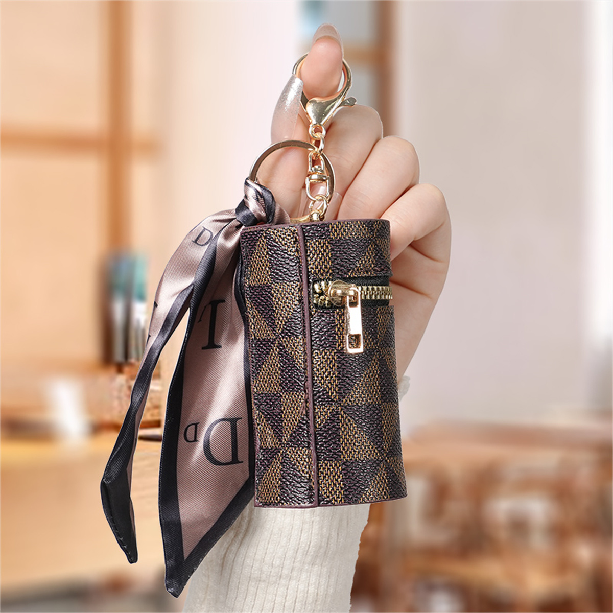 Compact Plaid Coin Purse Keychain Bag Mini Pendant Pouch for Headset & Essentials