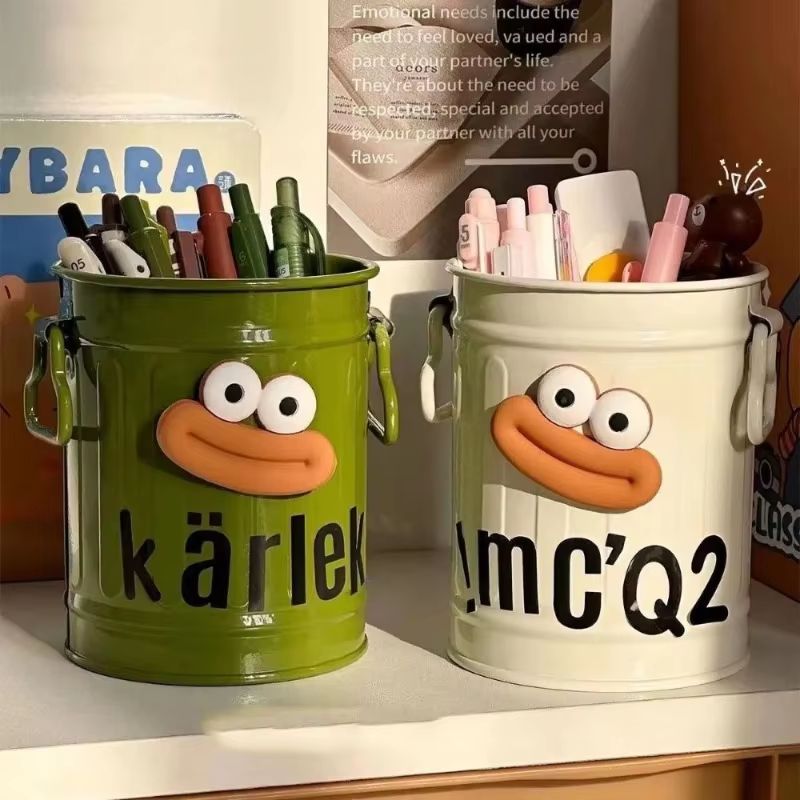 Cartoon Style Large Capacity Pen Holder Retro Desk Organizer Storage Bucket for Students and Offices
