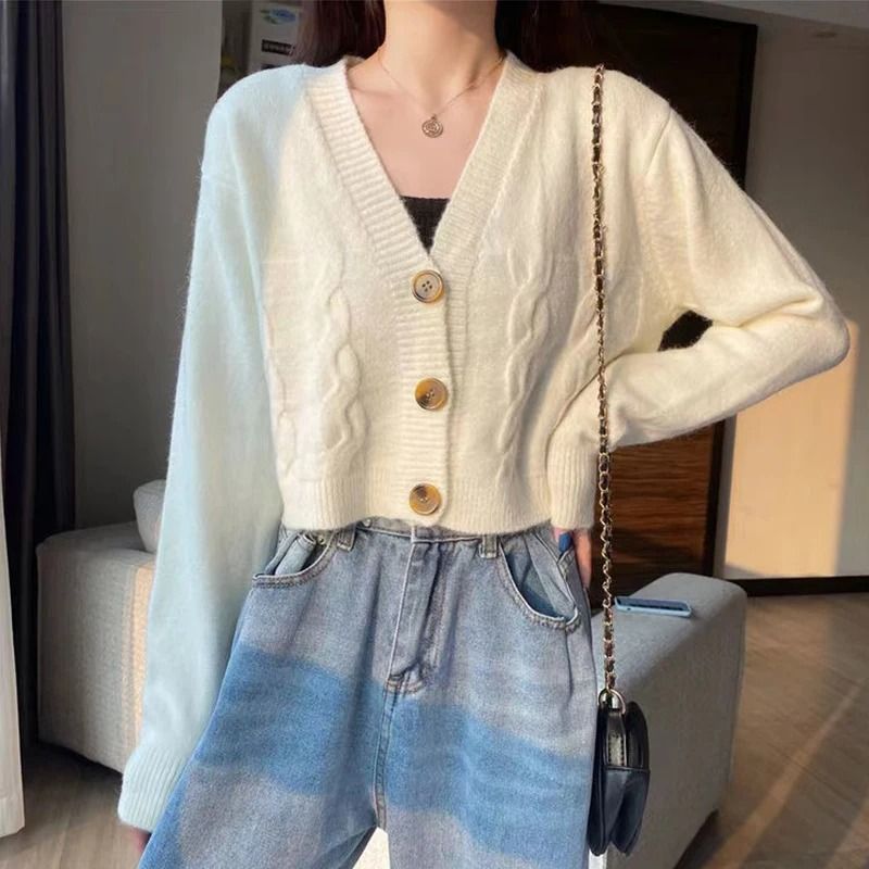 V-Neck Cropped Cardigan – Korean Fashion Twist Knitted Sweater Coat for Autumn & Winter