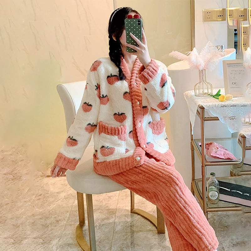 Winter Women's New Pajamas, Homewear Suit Women's Fall and Winter Warm Clothes, Coral Velvet Leisure Pajamas