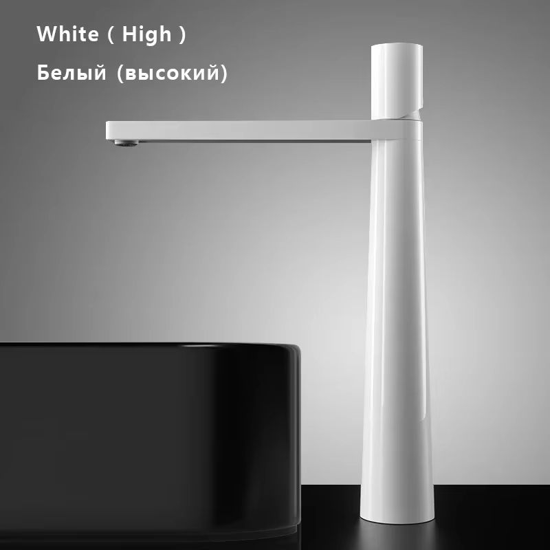 Brushed Gold Bathroom Sink Faucet – Modern Brass Basin Mixer with Single Handle