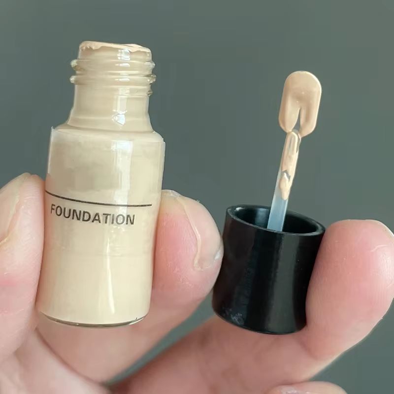 0.14 fl oz Refillable Liquid Foundation Travel Bottle Set with Mini Scoop