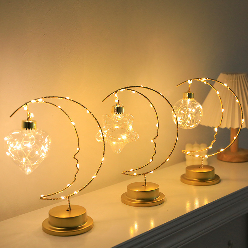 Moon Shape LED Night Lamp, Home Decoration Star, Heart Iron Material Indoor Ornament, Small LED Light for Gift