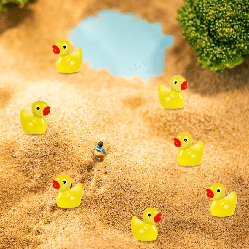 100PCS Glow-in-the-Dark Mini Resin Ducklings – Luminous DIY Aquarium & Garden Decor Set