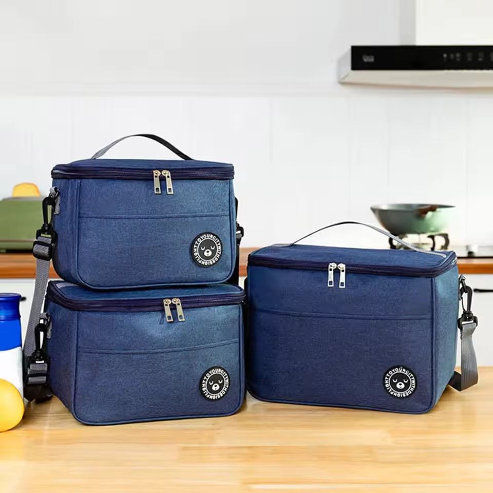 Insulated Lunch Bag with Shoulder Strap and Waterproof Lining